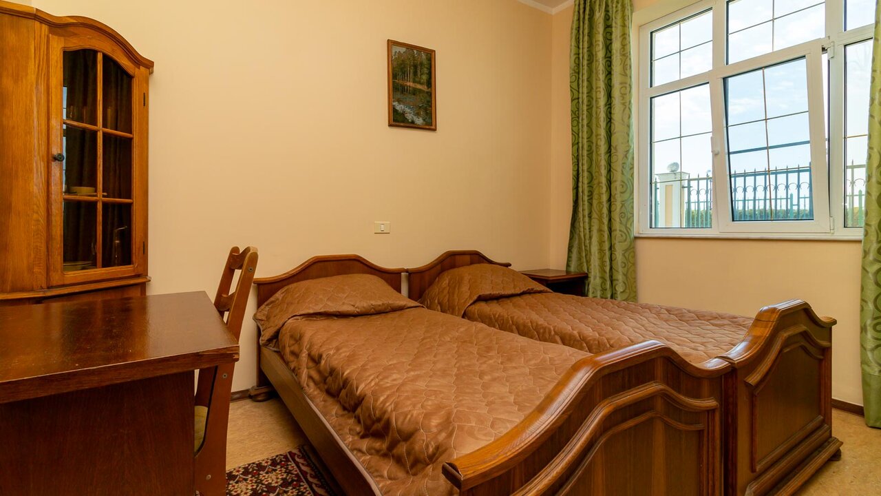 Гостиница Адлер Адлер