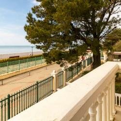 Гостиница Адлер Адлер-136