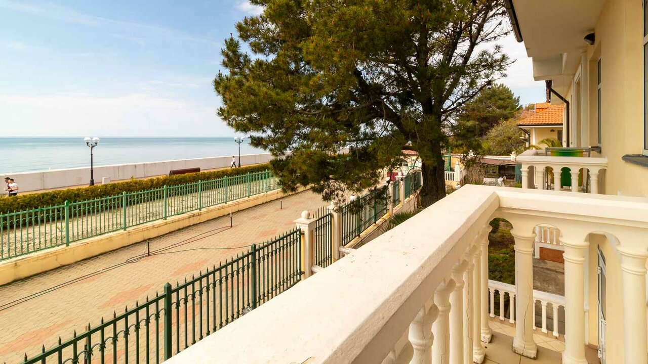 Гостиница Адлер Адлер