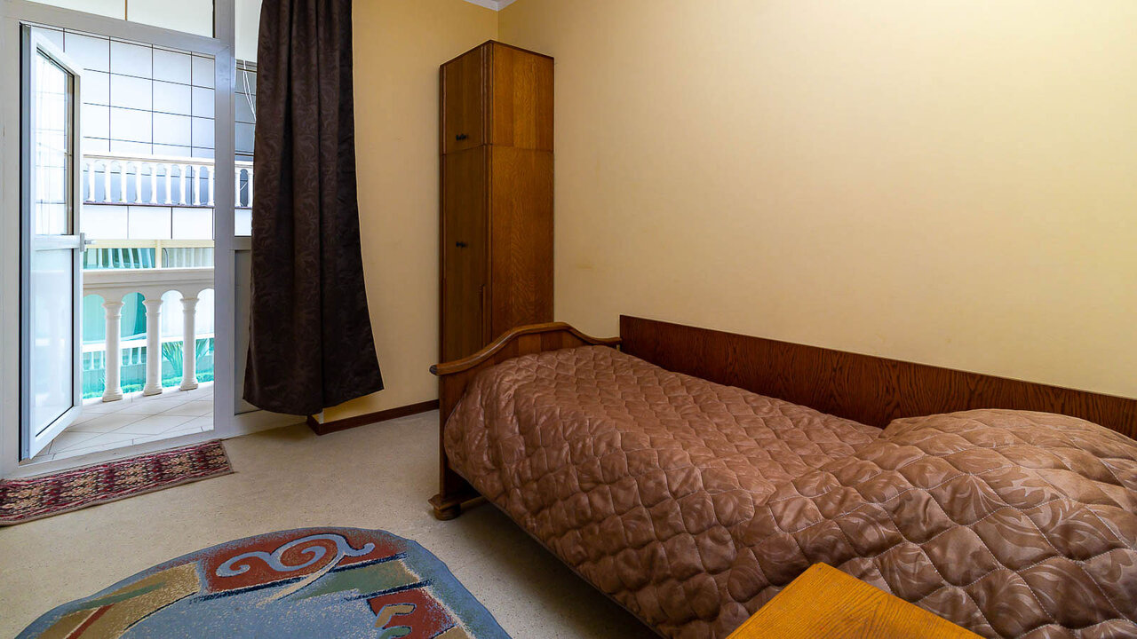 Гостиница Адлер Адлер