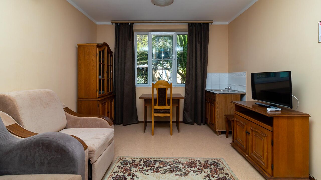 Гостиница Адлер Адлер