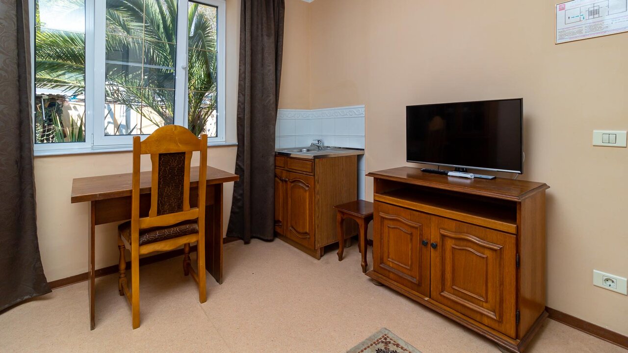 Гостиница Адлер Адлер