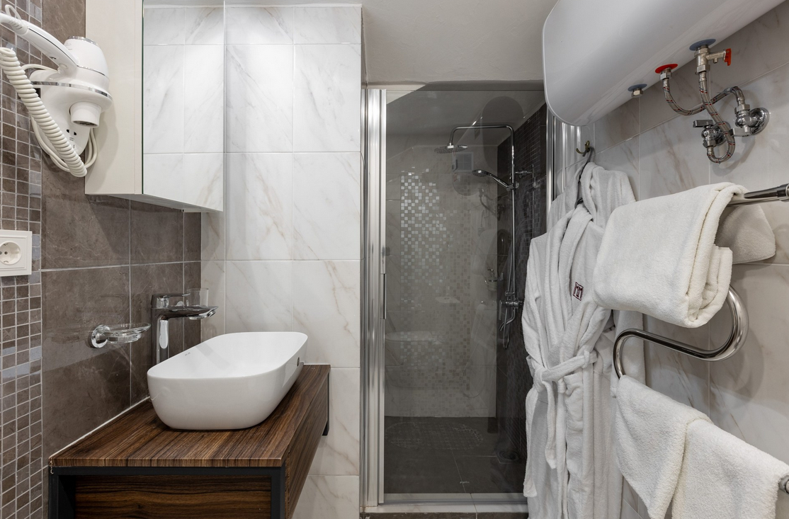 Гостиница Адлер Адлер