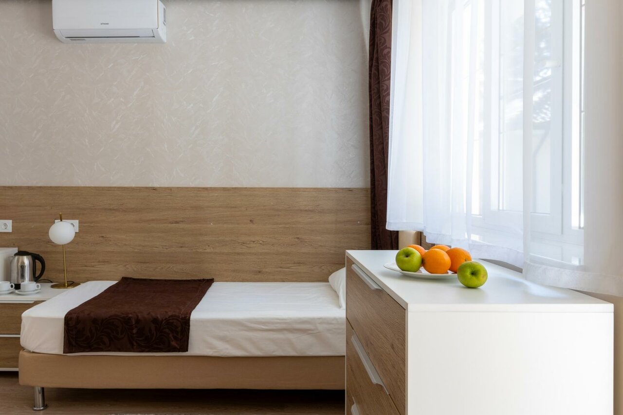 Гостиница Адлер Адлер