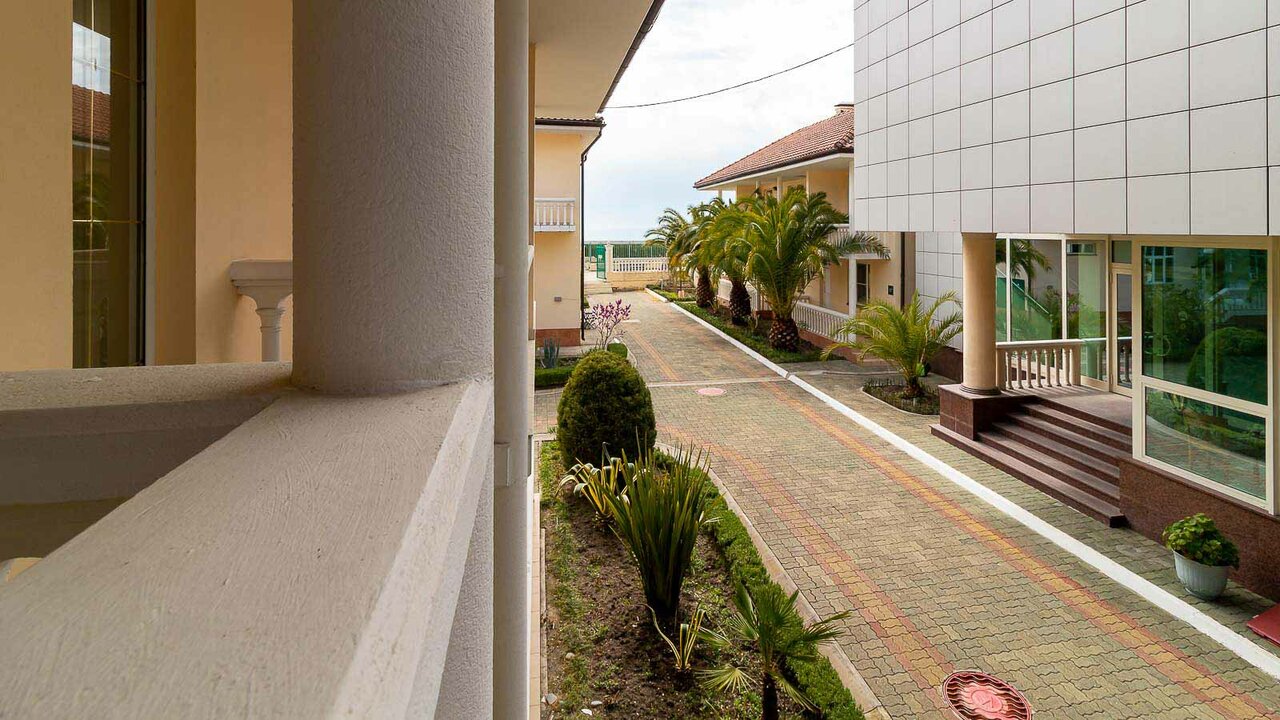 Гостиница Адлер Адлер