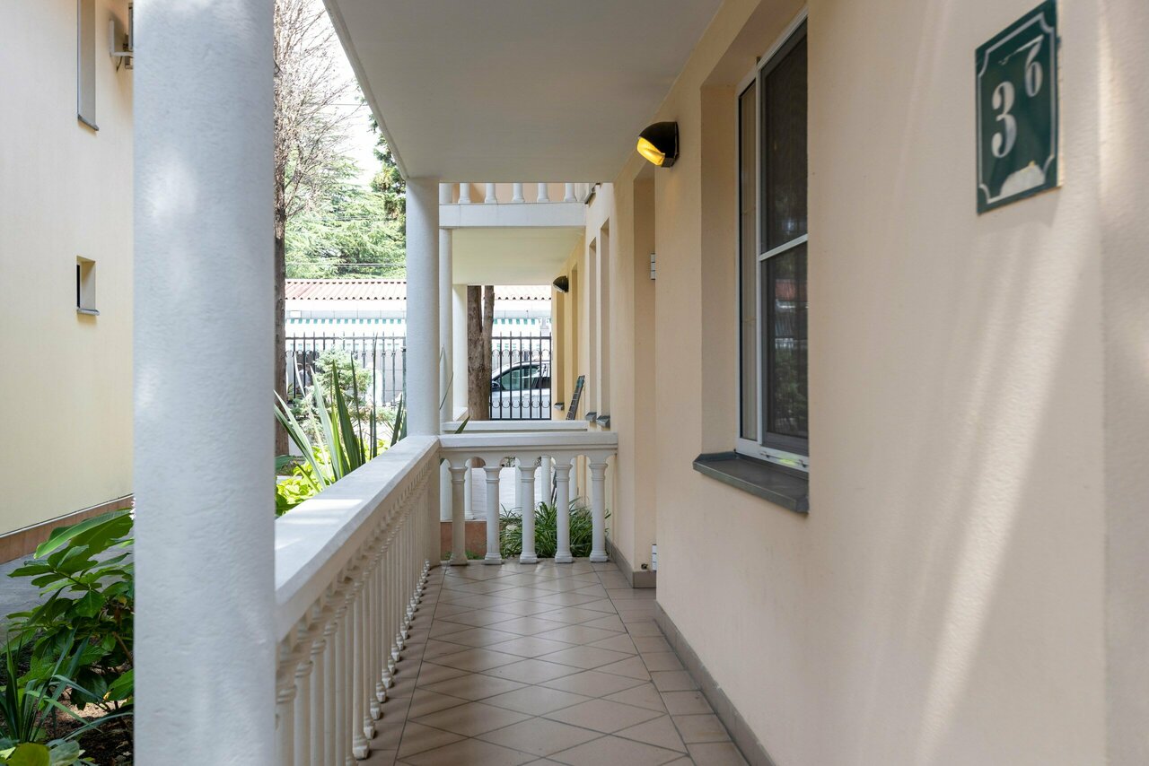 Гостиница Адлер Адлер-120