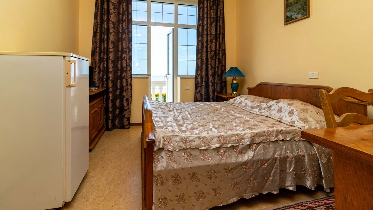 Гостиница Адлер Адлер