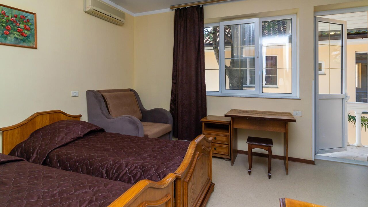 Гостиница Адлер Адлер