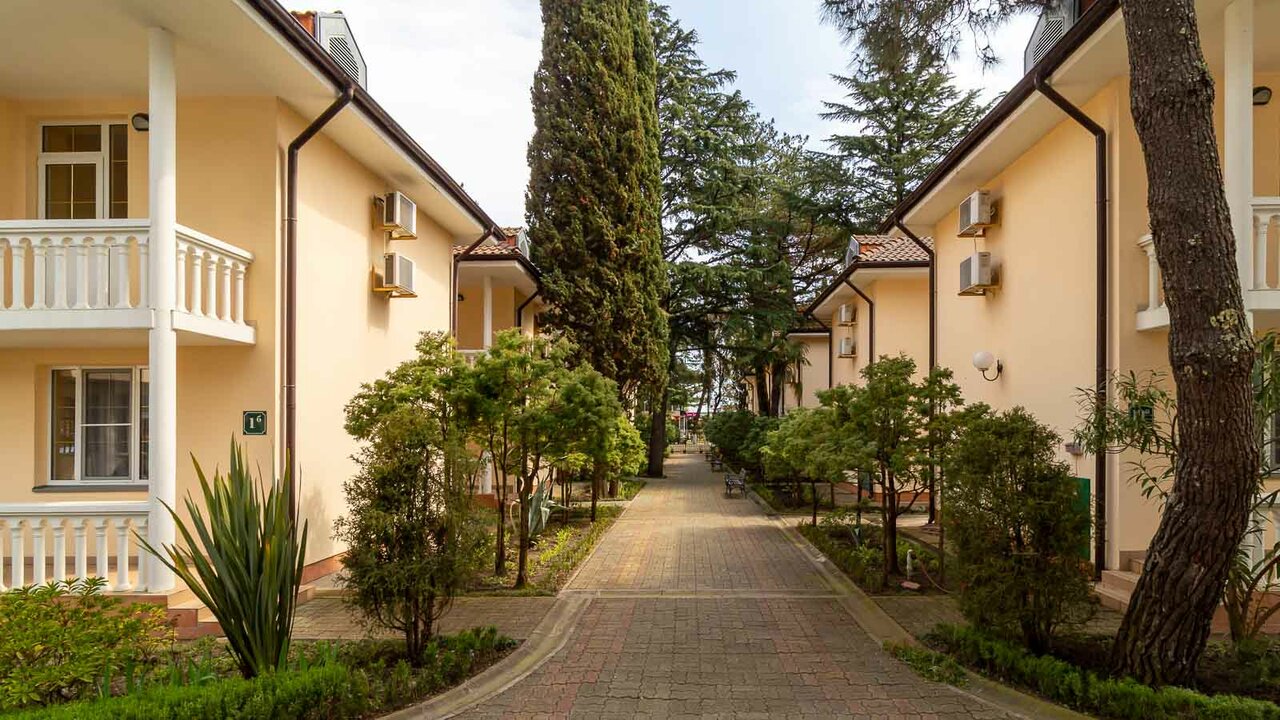 Гостиница Адлер Адлер