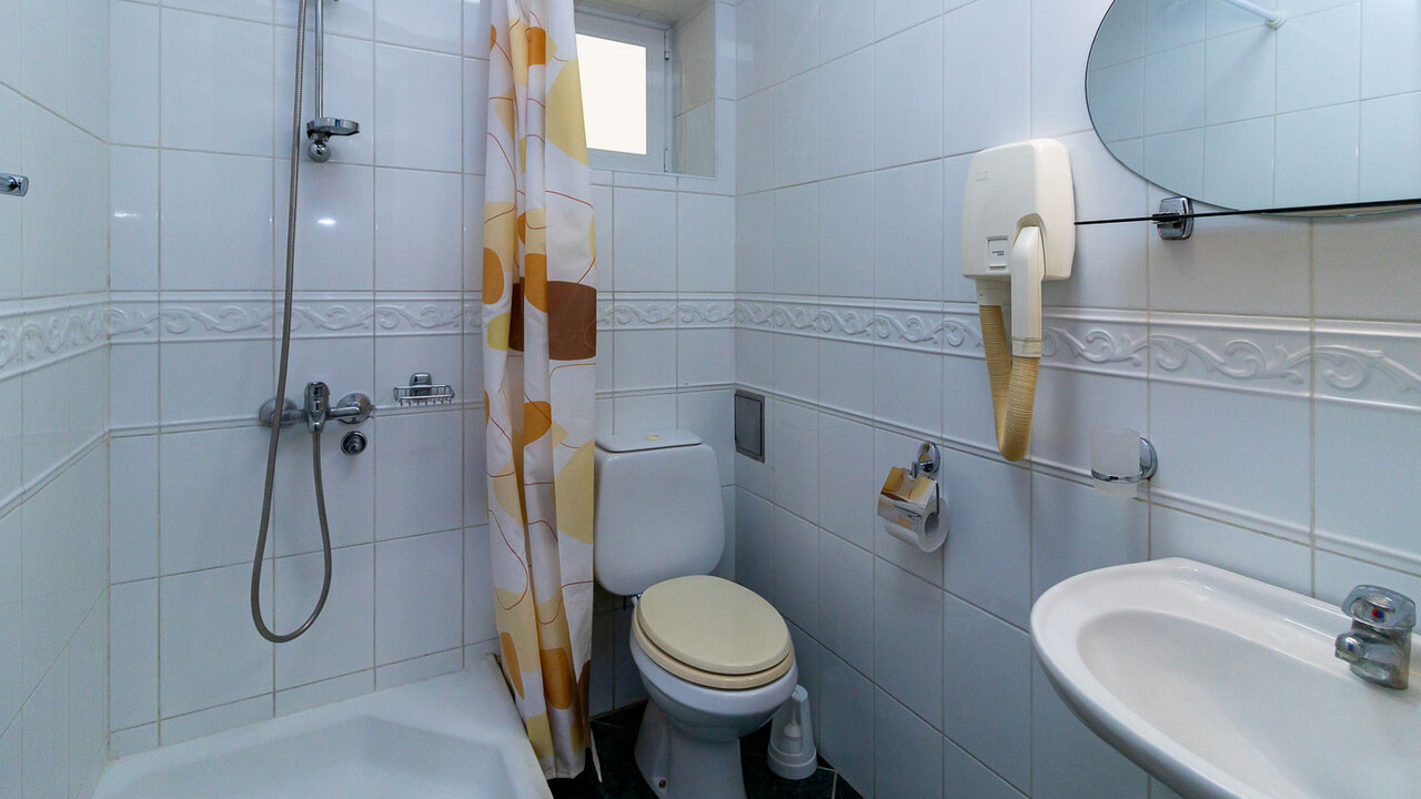 Гостиница Адлер Адлер