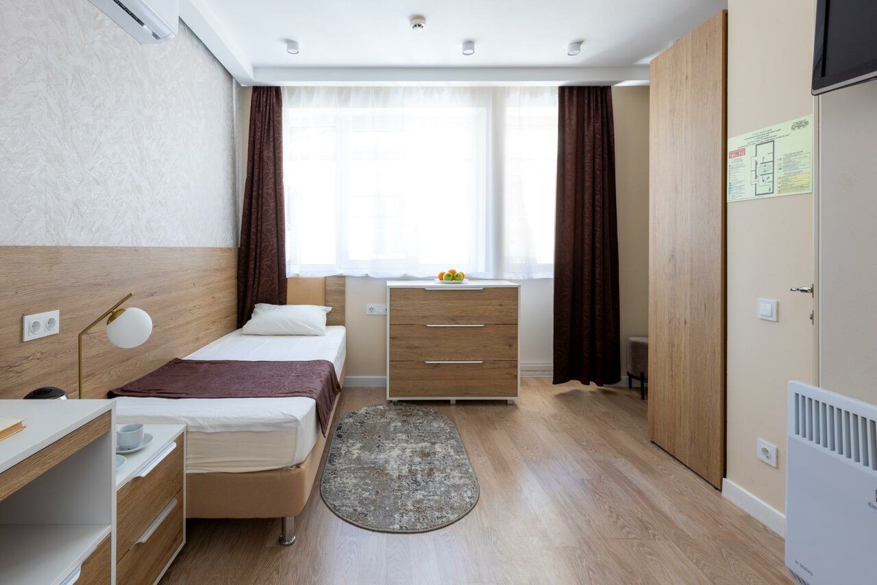 Гостиница Адлер Адлер-176