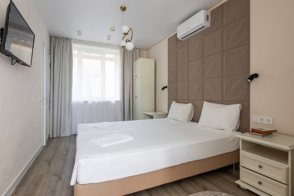 Гостиница Адлер Адлер