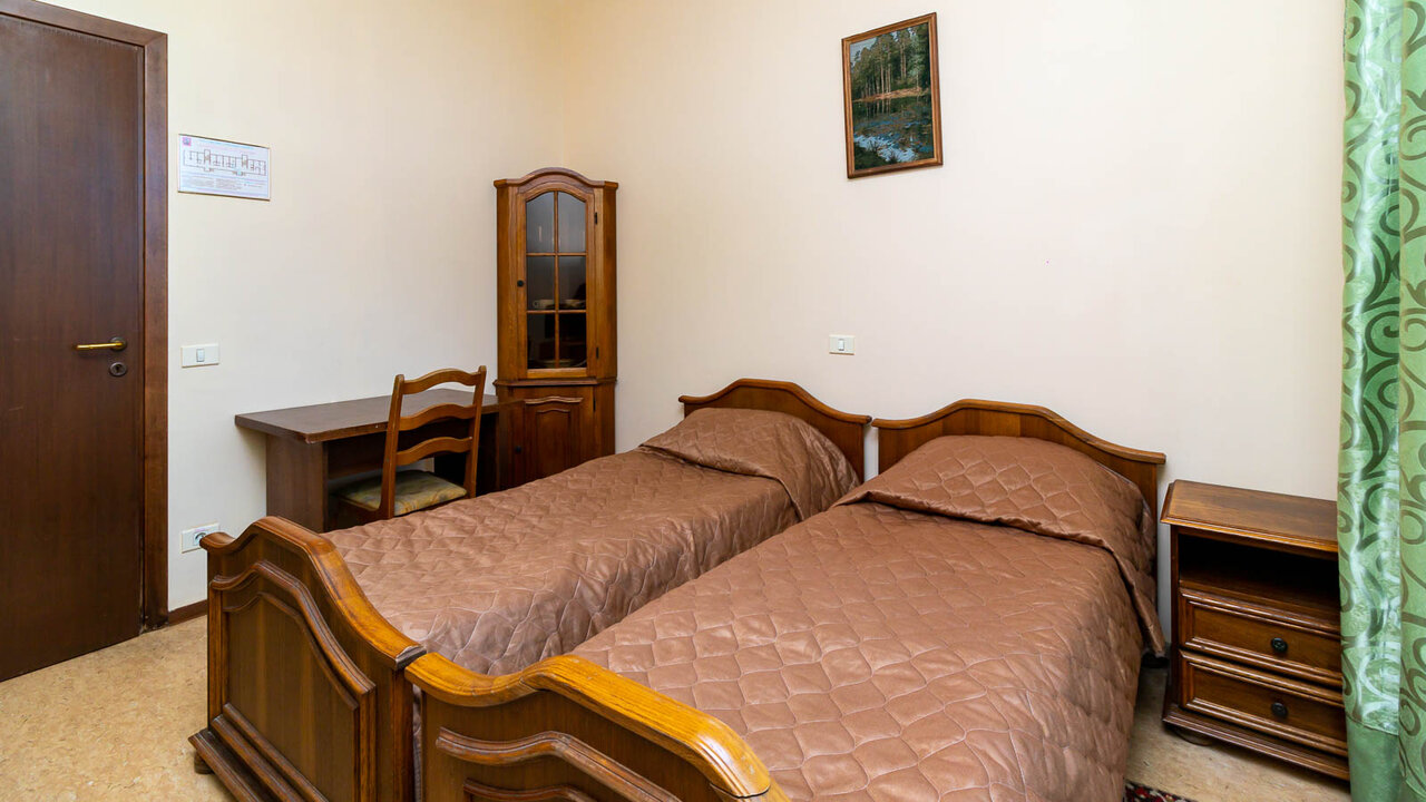 Гостиница Адлер Адлер