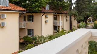 Гостиница Адлер Адлер Двухместный номер Делюкс с 1 кроватью и балконом, вид на море-7