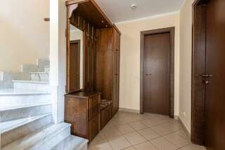 Гостиница Адлер Адлер 3-комнатные апартаменты с балконом №2, 3-4