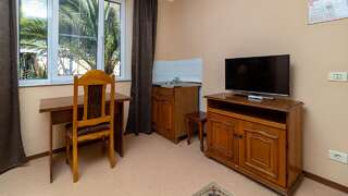 Гостиница Адлер Адлер Апартаменты с балконом-5