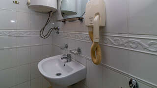 Гостиница Адлер Адлер Стандартный двухместный номер с 1 кроватью или 2 отдельными кроватями и балконом-7