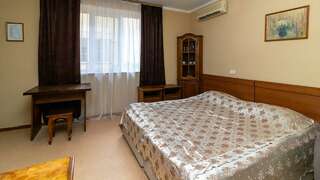 Гостиница Адлер Адлер 1-комнатный номер стандарт №8, 9-1