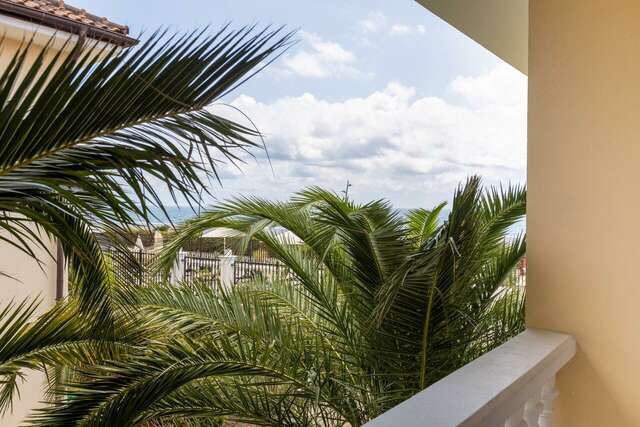 Гостиница Адлер Адлер-102